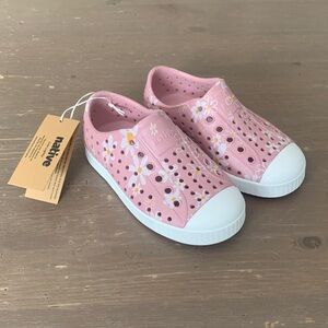 BNWT Native Jefferson Daisy Print